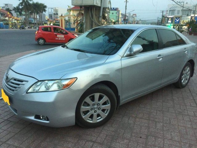 Bán Toyota Camry sản xuất năm 2006, nhập khẩu, xe gia đình