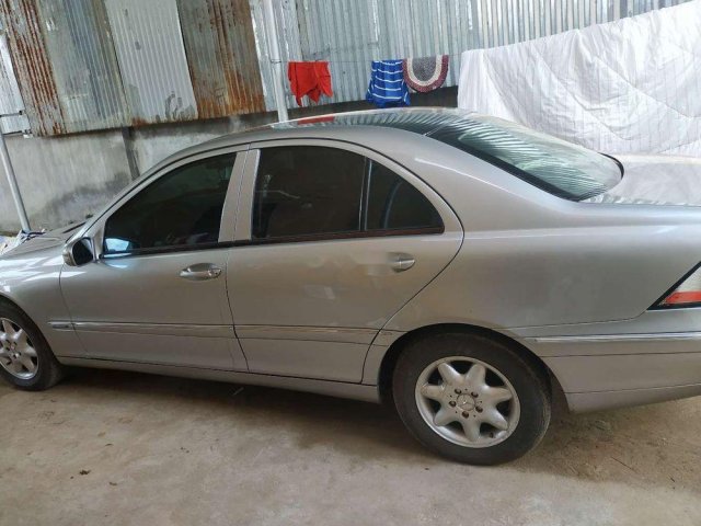 Bán ô tô Mercedes C200 Kompessor đời 2001, xe gia đình0