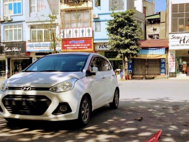 Bán ô tô Hyundai Grand i10 2016, màu trắng, nhập khẩu nguyên chiếc số sàn, giá 310tr0