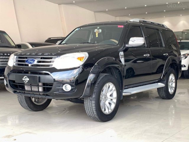 Bán Ford Everest MT năm sản xuất 2015, màu đen giá cạnh tranh0