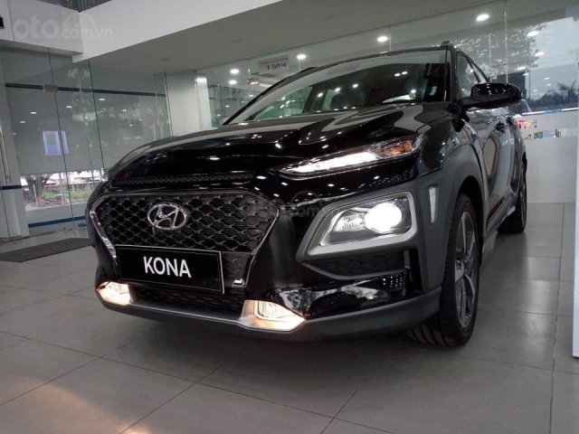 Bán Hyundai Kona 1.6 Turbo sản xuất 2019, màu đen, giá tốt0