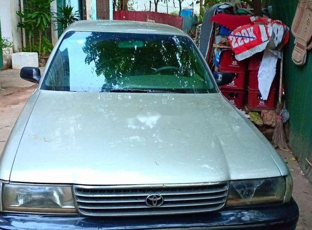 Bán Toyota Cressida sản xuất 1993, màu bạc, xe nhập