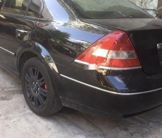 Cần bán Ford Mondeo AT sản xuất 2003, màu đen 