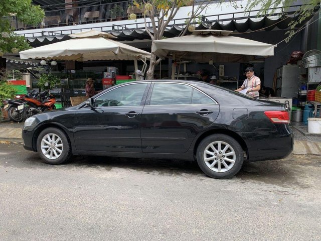 Cần bán Toyota Camry AT 2011 ít sử dụng