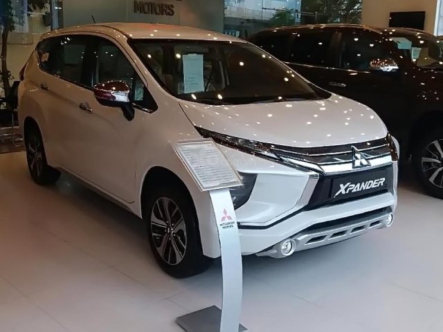 Bán Mitsubishi Xpander sản xuất năm 2019, màu trắng, xe nhập0