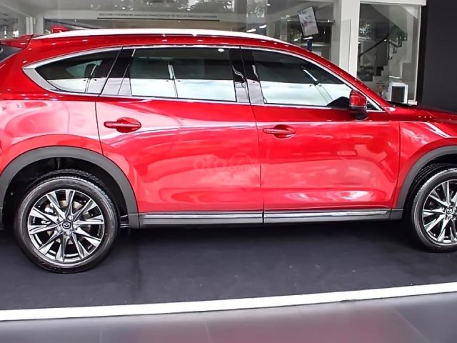 Bán xe Mazda CX-8 2019, màu đỏ0