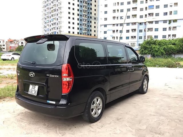 Bán ô tô Hyundai Grand Starex 2.4 AT năm sản xuất 2014, màu đen, nhập khẩu nguyên chiếc  