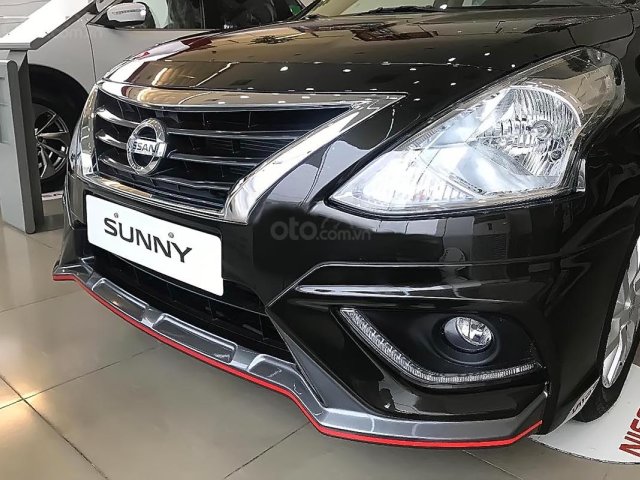 Cần bán xe Nissan Sunny XT Premium 2019, màu đen0