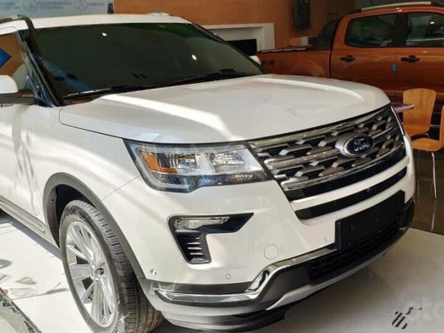 Ford Explorer giảm giá cạnh tranh nhất, xe giao ngay đủ màu, tặng phụ kiện ưu đãi0