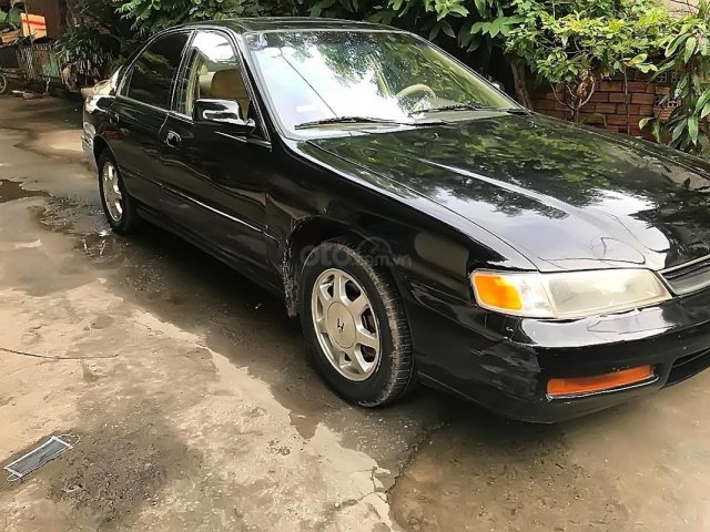 Bán Honda Accord 2.7 AT đời 1995, màu đen, nhập khẩu, giá tốt0