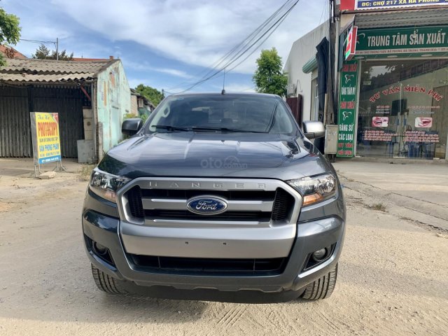 Cần bán Ford Ranger XLS 2.2AT năm sản xuất 2016, màu xám (ghi), nhập khẩu 0