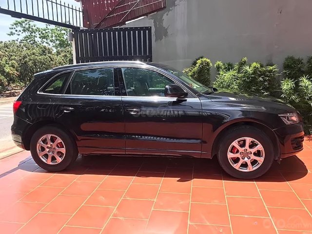 Bán Audi Q5 2.0 AT 2011, màu đen, nhập khẩu