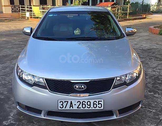 Bán Kia Forte đời 2010, màu bạc, xe nhập còn mới