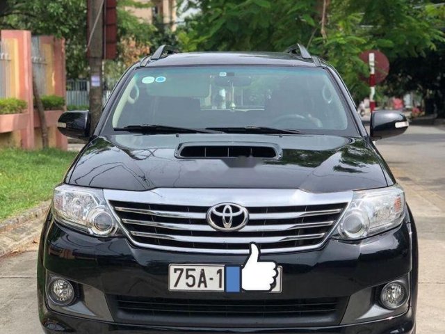 Bán xe Toyota Fortuner 2014, màu đen, chính chủ 0