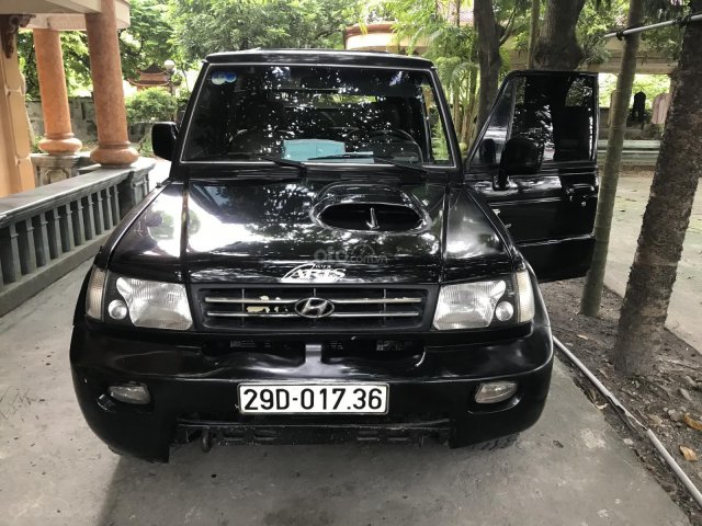 Bán xe Hyundai Galloper Limited sản xuất 2002, màu đen, nhập khẩu nguyên chiếc