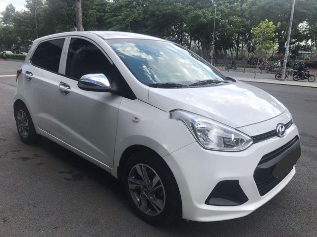 Bán Hyundai Grand i10 1.0MT năm 2016, màu trắng, nhập khẩu số sàn