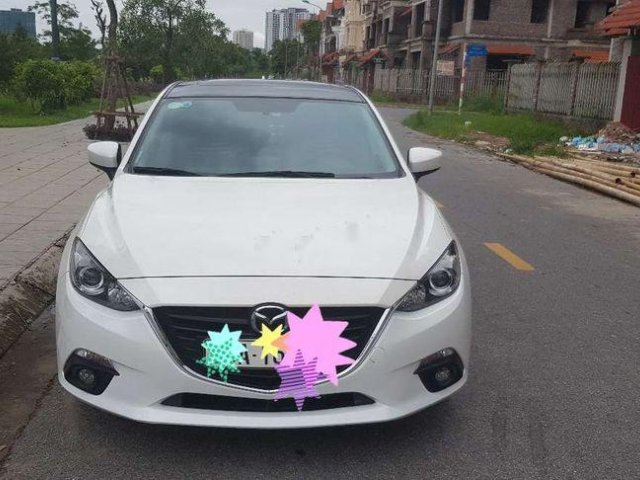 Bán xe Mazda 3 2017, màu trắng, giá chỉ 589 triệu0