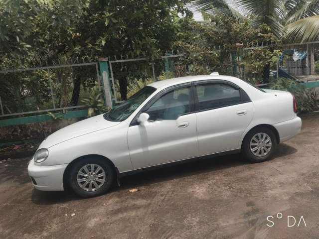 Bán Daewoo Lanos đời 2001, màu trắng, nhập khẩu0