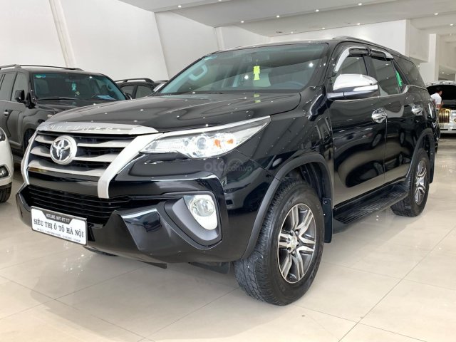 Bán Fortuner G 2017 máy dầu, màu đen, odo lướt 50.000, BS tỉnh