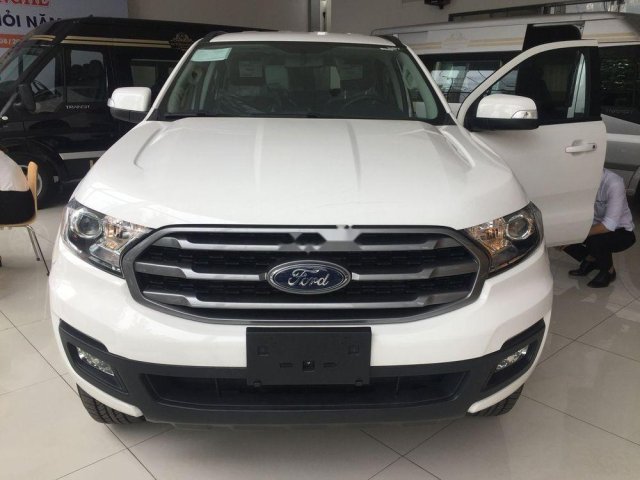 Bán ô tô Ford Everest năm sản xuất 2018, màu trắng, nhập khẩu, giá cạnh tranh