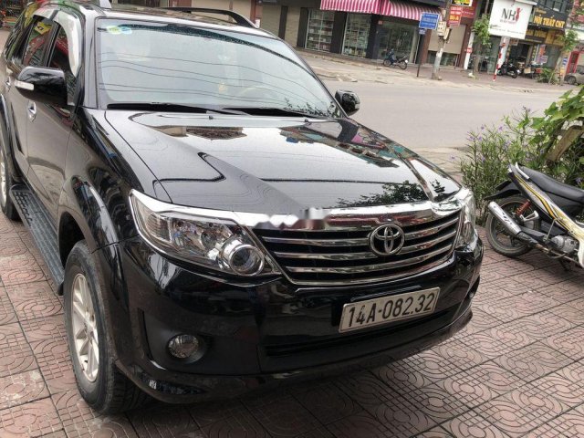 Cần bán Toyota Fortuner 2013, màu đen, chính chủ 