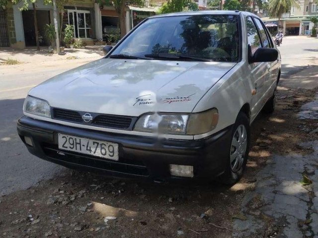 Bán Nissan Bluebird sản xuất 1995, màu trắng, nhập khẩu0