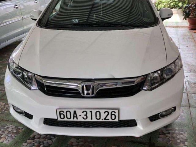 Bán xe Honda Civic đời 2014, màu trắng chính chủ