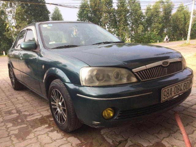 Cần bán Ford Laser 2002, màu xanh lục, nhập khẩu còn mới