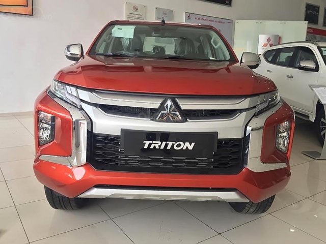 Cần bán Mitsubishi Triton 4x4 AT Mivec đời 2019, màu đỏ, nhập khẩu nguyên chiếc 