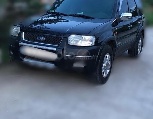 Cần bán Ford Escape đời 2004, màu đen, nhập khẩu số tự động0