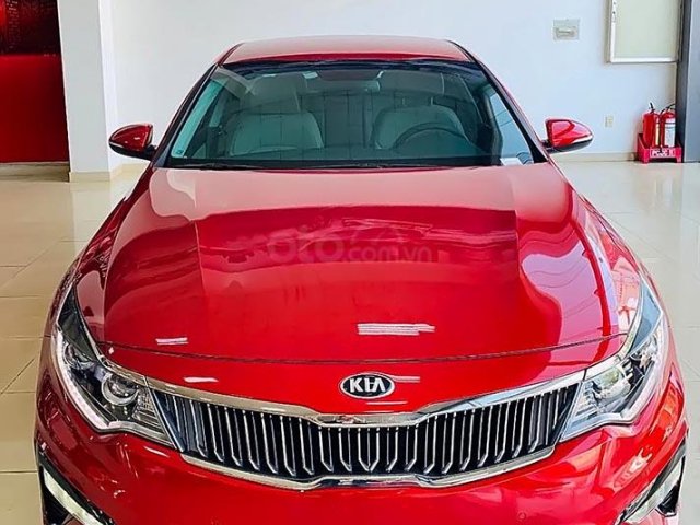 Bán Kia Optima Luxury đời 2019, màu đỏ, 779tr0