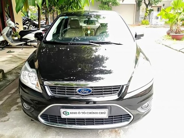 Cần bán xe Ford Focus sản xuất năm 2011, màu đen, nhập khẩu0