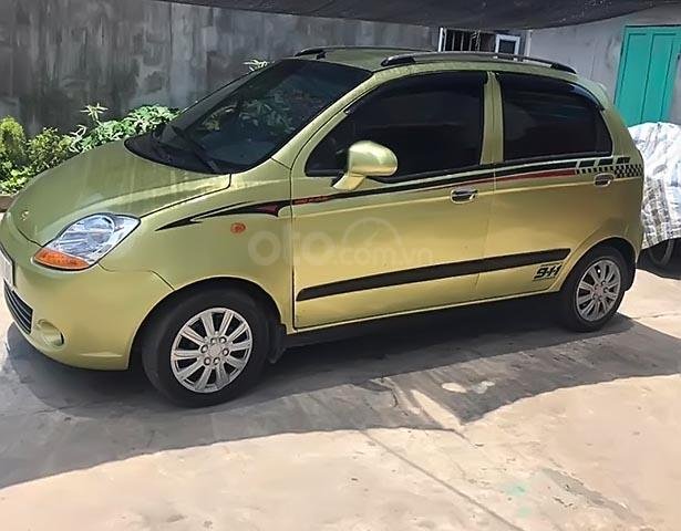 Xe Chevrolet Spark đời 2009, màu xanh lam 0