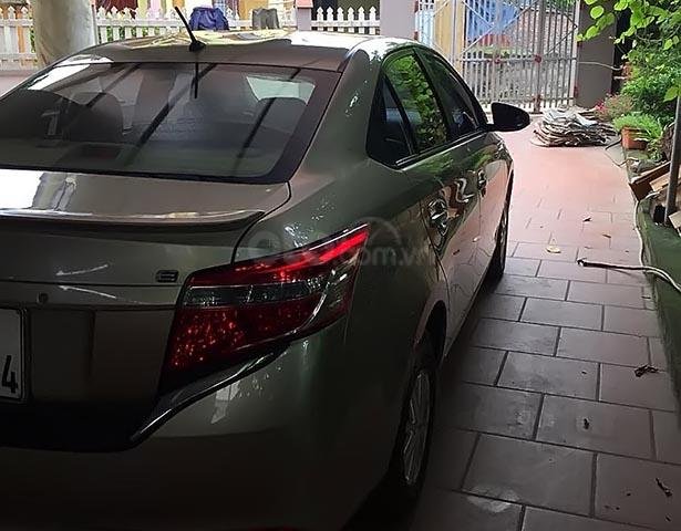 Bán Toyota Vios 1.5E đời 2016, màu vàng, giá 455tr0