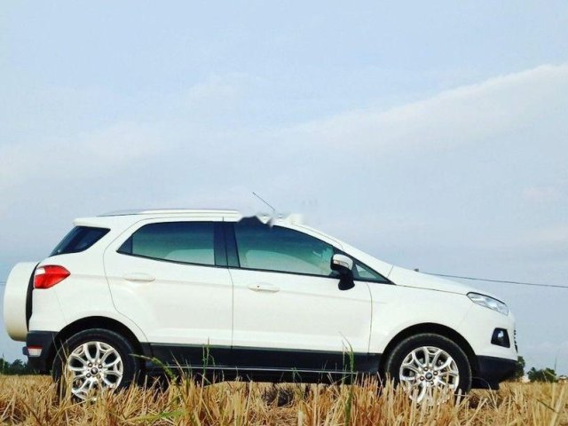 Bán Ford EcoSport 1.5 AT đời 2014, màu trắng