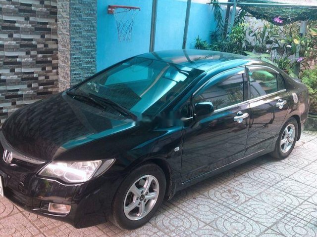 Cần bán xe Honda Civic sản xuất năm 2008, màu đen0