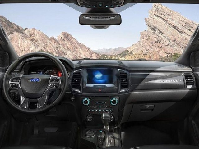 Bán Ford Everest sản xuất 2019, xe nhập, giá cạnh tranh