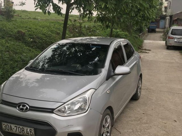 Bán Hyundai Grand i10 sản xuất năm 2015, màu bạc  