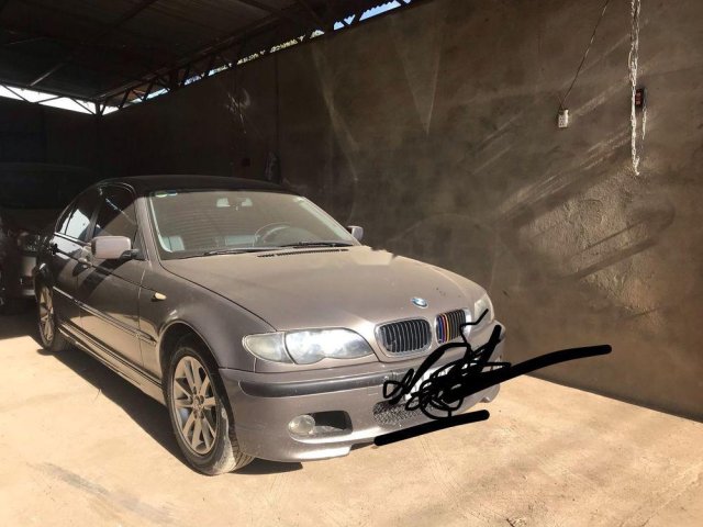 Bán xe BMW 3 Series 318i sản xuất 2004, nhập khẩu nguyên chiếc