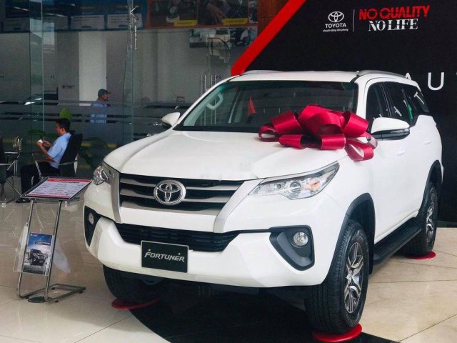 Bán Toyota Innova E MT sản xuất năm 2019, giao nhanh toàn quốc0