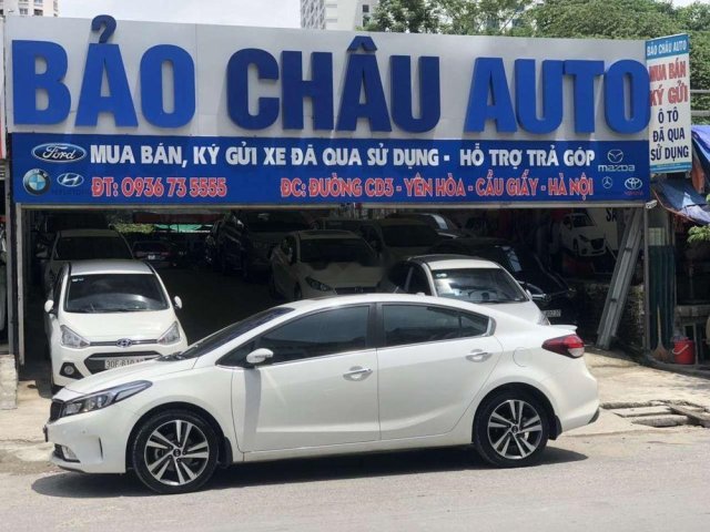 Bán Kia Cerato năm 2017, màu trắng, giá 580tr0