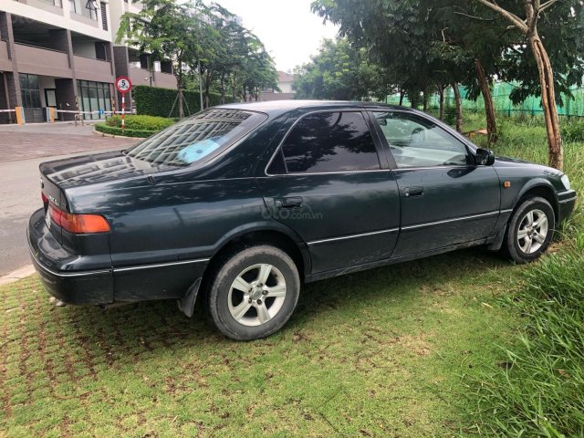 Bán xe Toyota Camry GLI 2.2 đời 2000