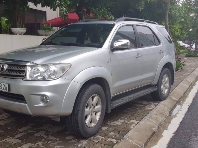 Bán xe Fortuner 4x4 máy xăng, đời 2012