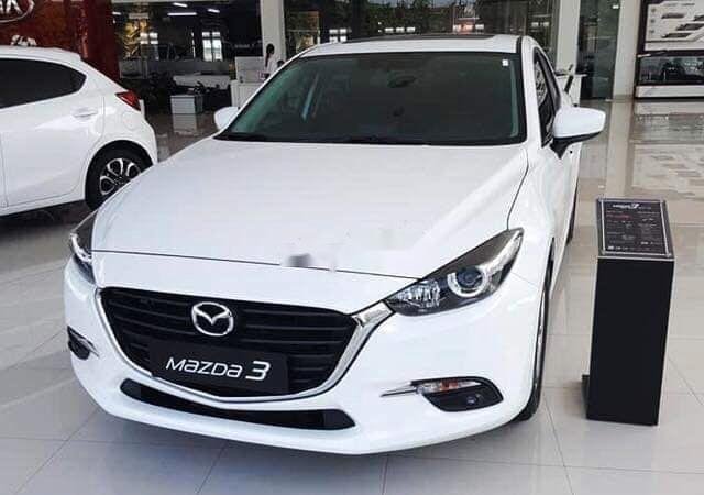 Bán Mazda 3 Deluxe năm sản xuất 2019, giá tốt, giao nhanh toàn quốc