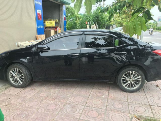 Cần bán lại xe Toyota Corolla Altis AT đời 2015, giá 650tr