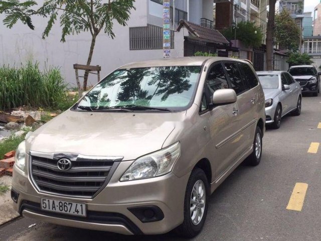 Cần bán Toyota Innova năm 2014 như mới, 520 triệu0