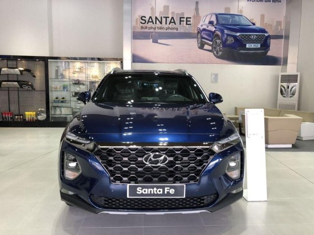 Bán Hyundai Santa Fe máy xăng cao cấp sản xuất năm 2019, xe giá thấp, giao nhanh0