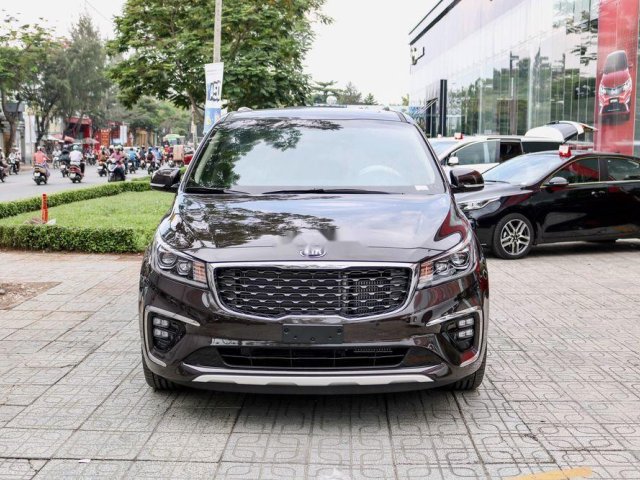 Bán Kia Sedona 2.2 DAT Luxury sản xuất 2019, xe giá thấp, giao nhanh toàn quốc0