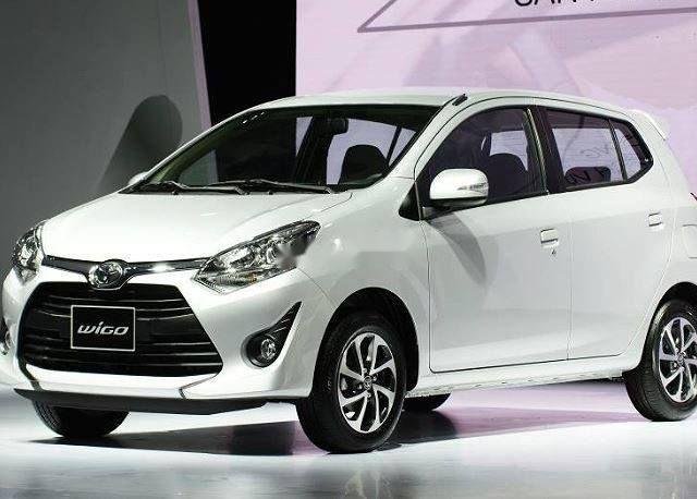 Bán Toyota Wigo sản xuất 2019, màu trắng, nhập khẩu 