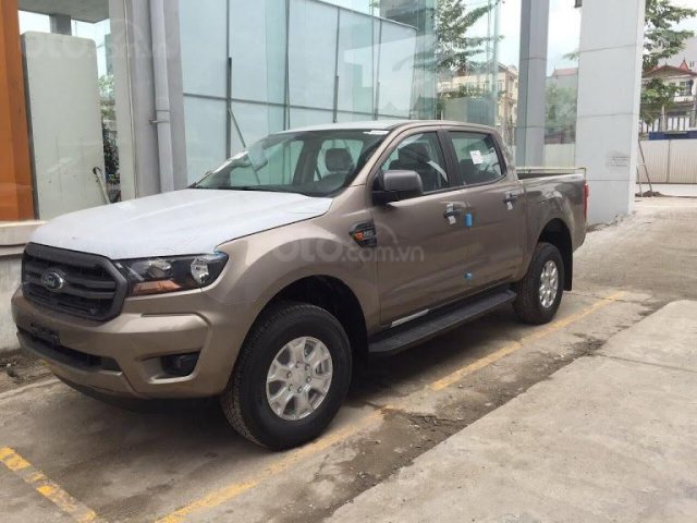 Ford Ranger XLS 1 cầu số tự động, nhập khẩu nguyên chiếc giá cực tốt tại Tuyên Quang. LH: 0941921742